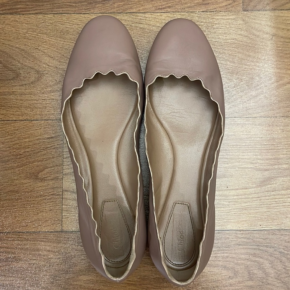 Chloe Lauren scalloped ballet flats